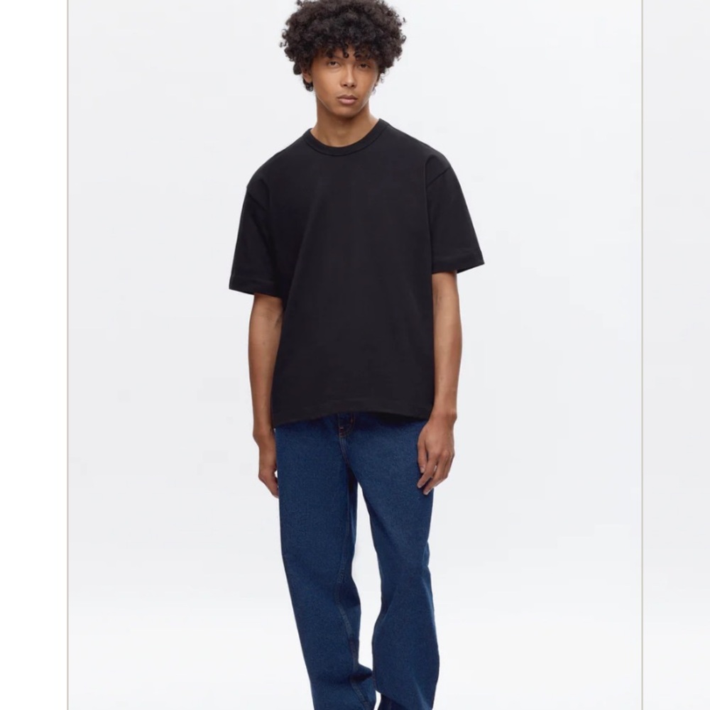 KOTN men’s boxy crew black Size L